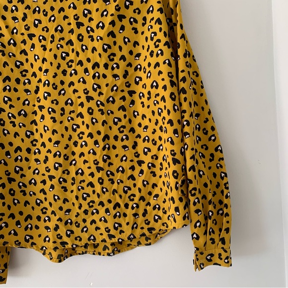 Yellow And Black Button down Blouse - Picture 12 of 15